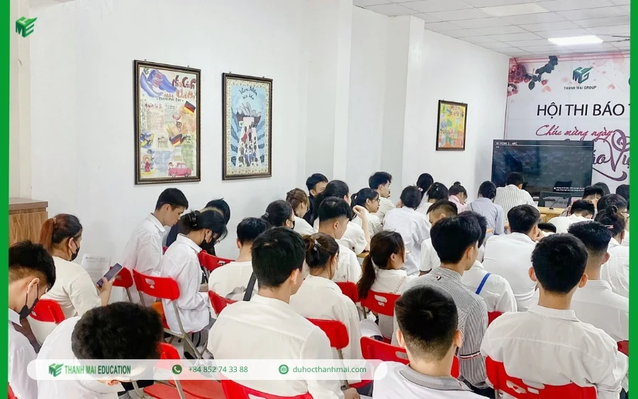 Không khí tại buổi phỏng vấn của trường đại học Hông Quốc Đức tại Thanh Mai