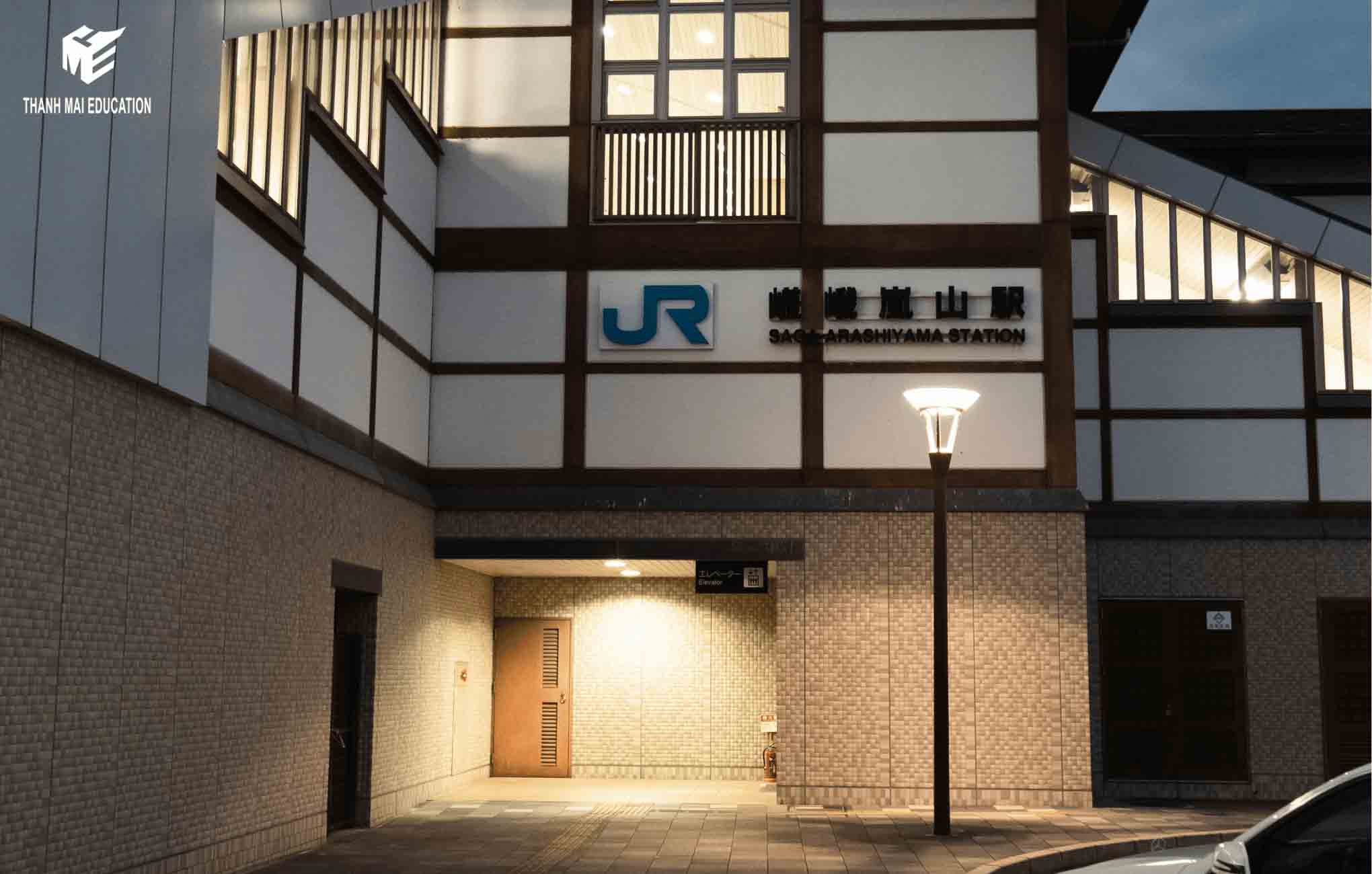 Nhà ở của du học sinh