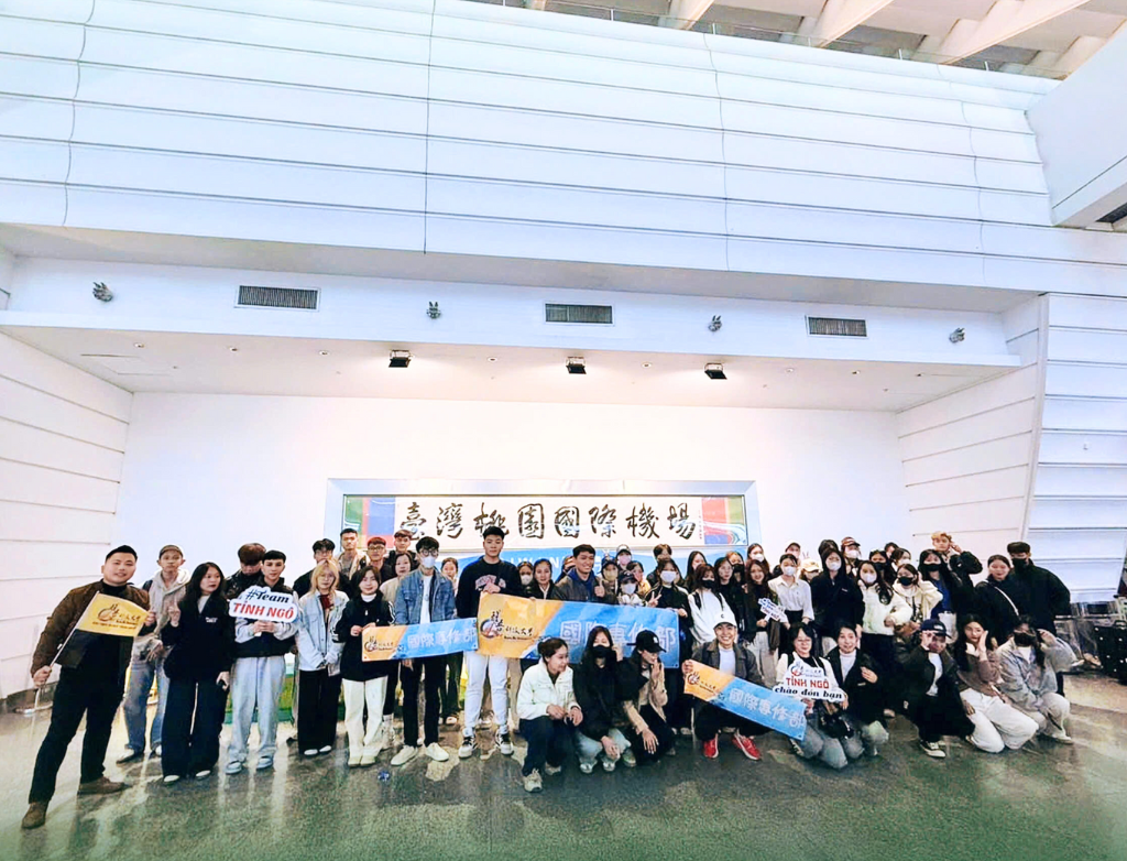 Hình ảnh tiền bay học viên Du học Đài Loan