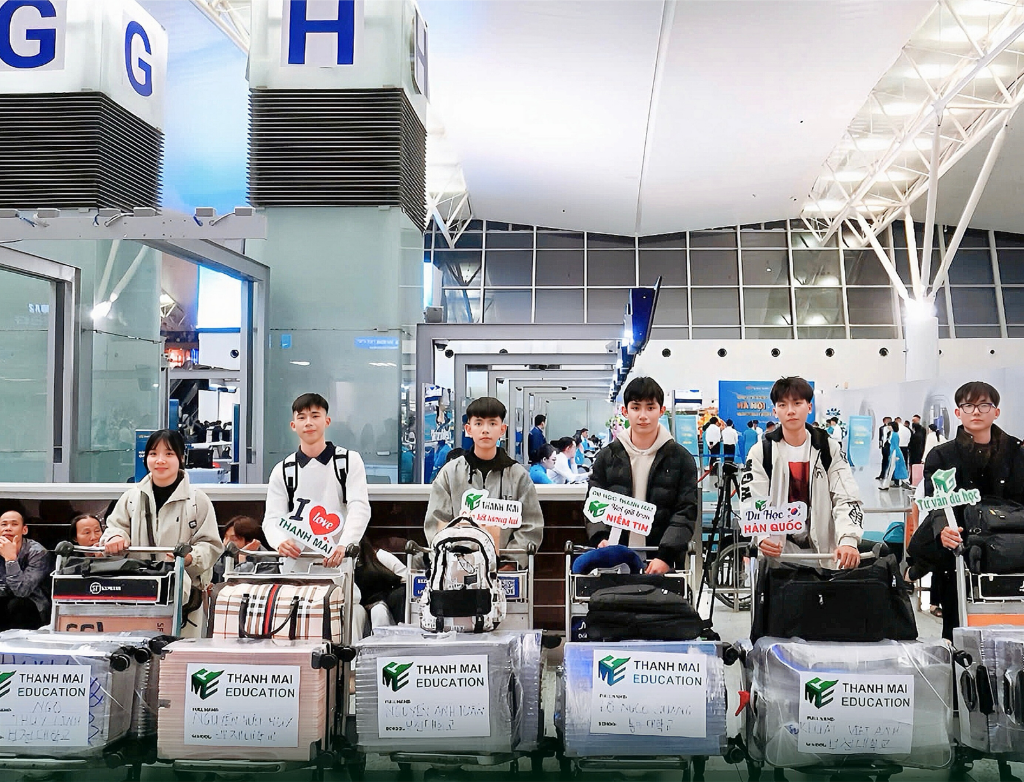 Hình ảnh tiền bay học viên Du học Đài Loan