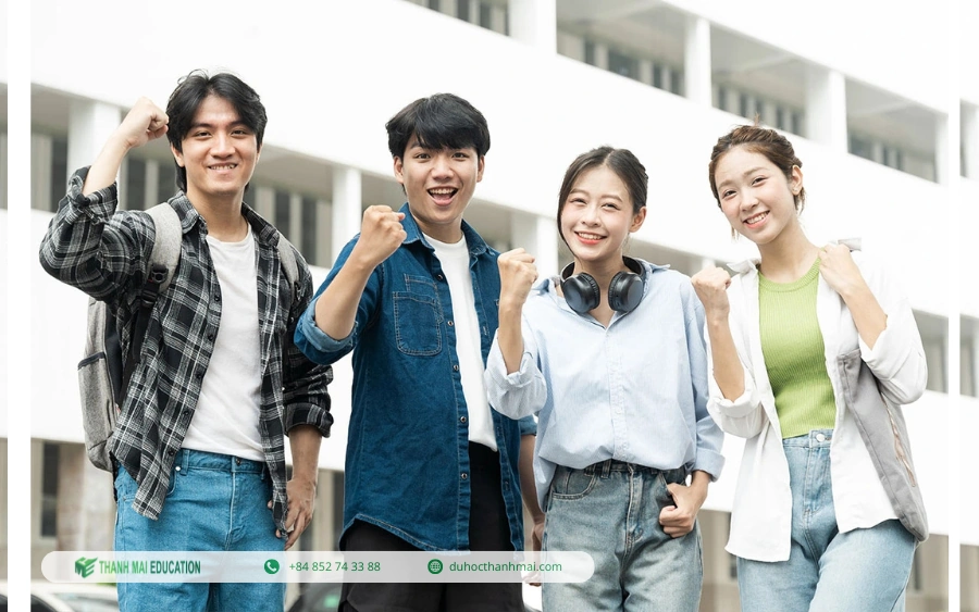 Học sinh sinh viên đi du học